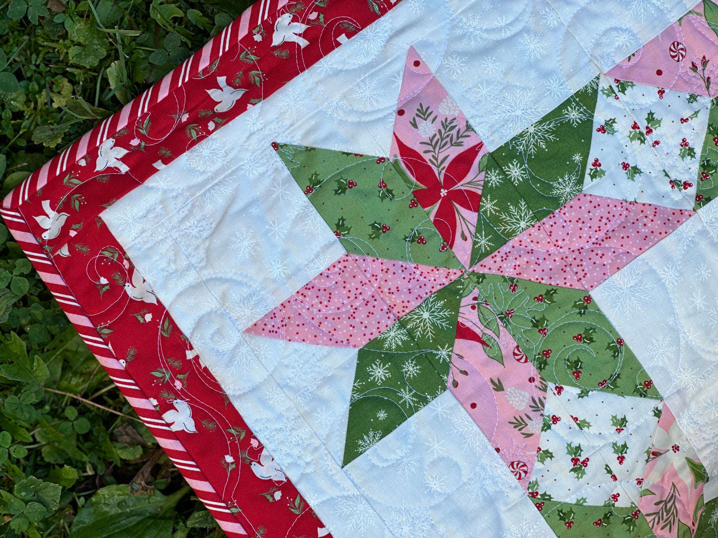 Moda Once Upon a Christmas "Christmas Joy" Quilt Pattern (DIGITAL DOWNLOAD)