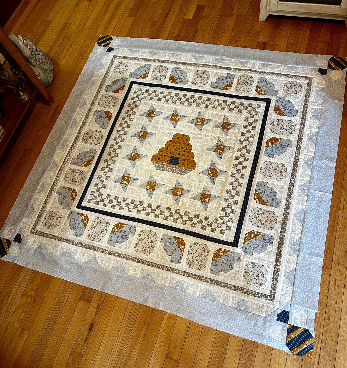 Moda Sun-Drenched "Honeybee Haven" Quilt Pattern (DIGITAL DOWNLOAD)