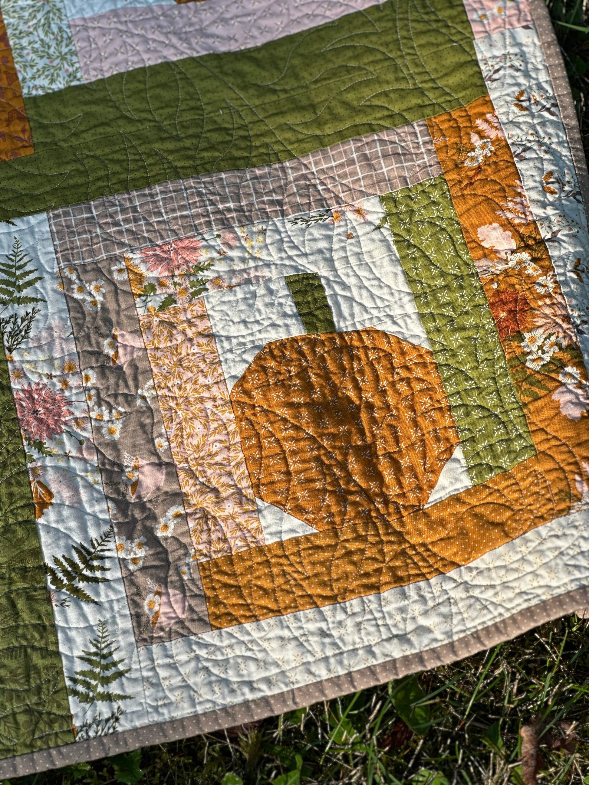 Moda Pumpkin & Spice Jelly Roll Quilt Block
